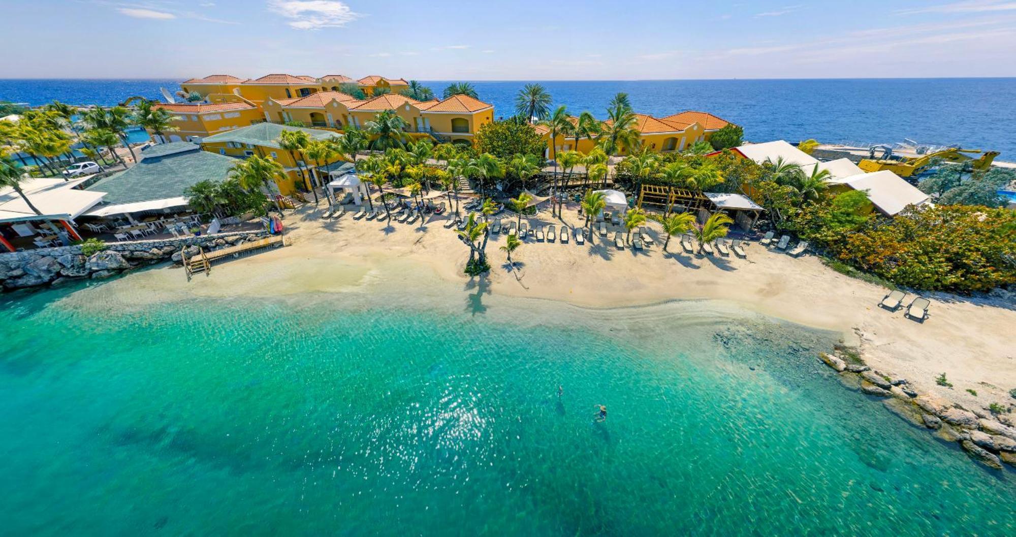 The Royal Sea Aquarium Resort Віллемстад Екстер'єр фото